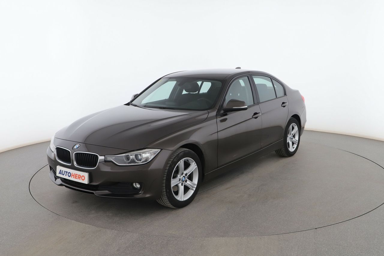 bmw serie 3 2013 /