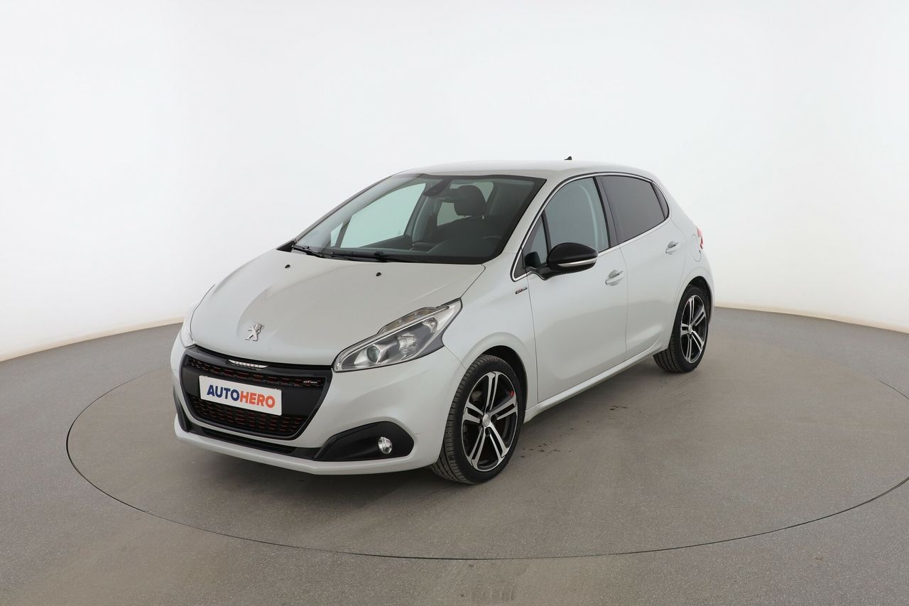 peugeot 208 2018 /
