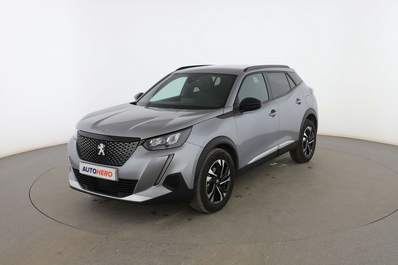 peugeot 2008 2023 /