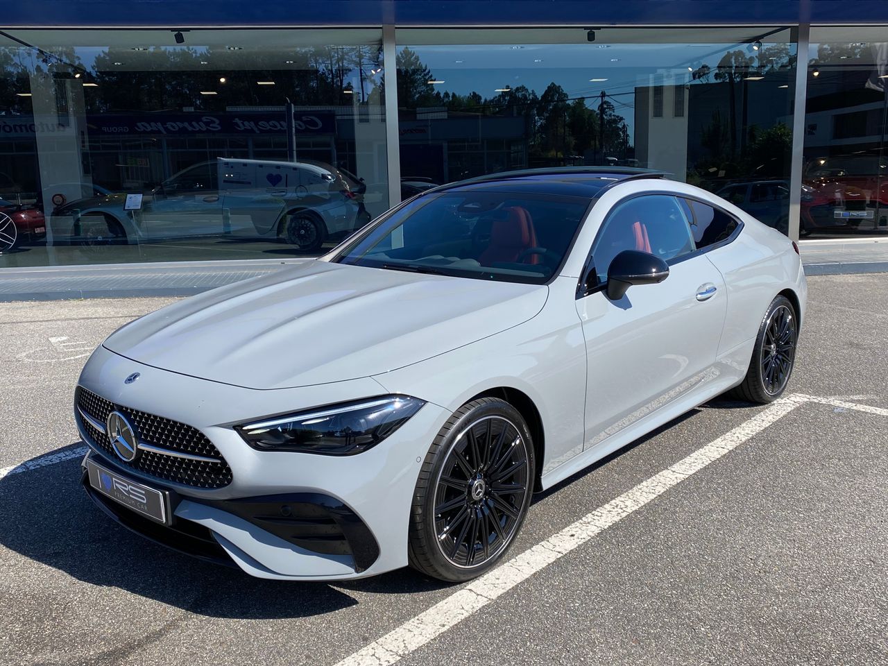 mercedes clase cle 2024 / foto grande (2)
