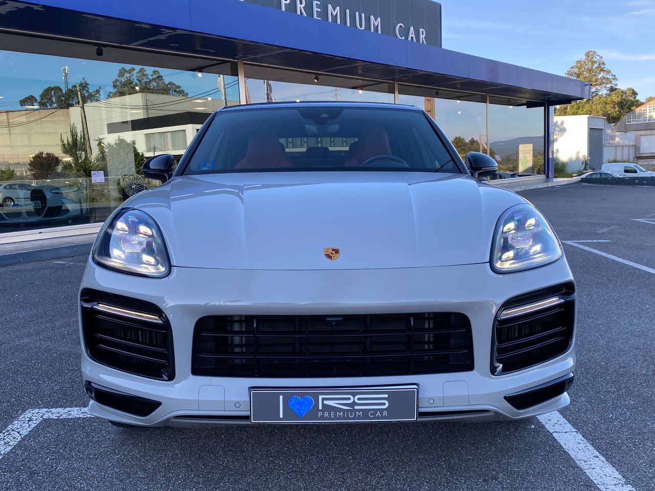 porsche cayenne 2022 / foto grande (3)