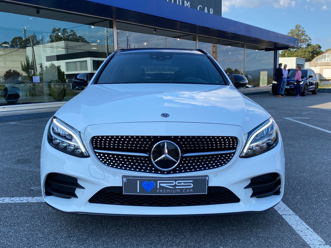 mercedes clase c 2019 / foto grande (3)