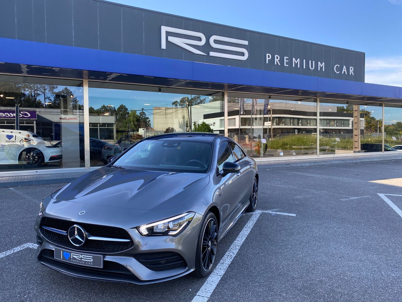 Foto mercedes cla 2021 /