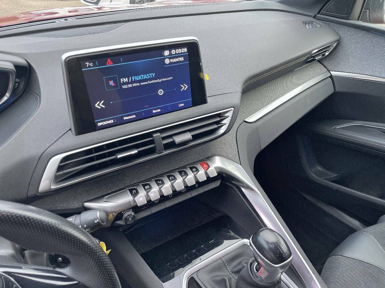 peugeot 3008 2020 / foto grande (3)
