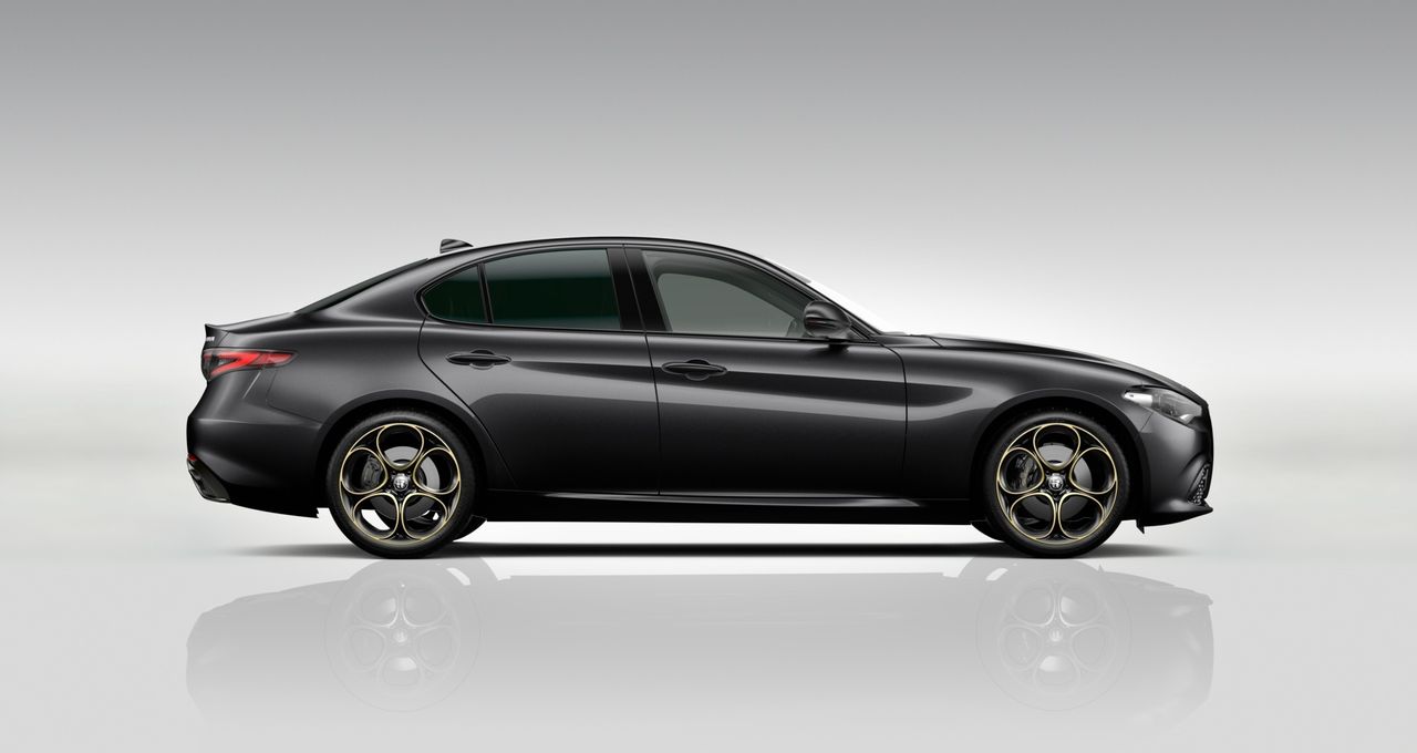 alfa romeo giulia 2025 / foto grande (3)