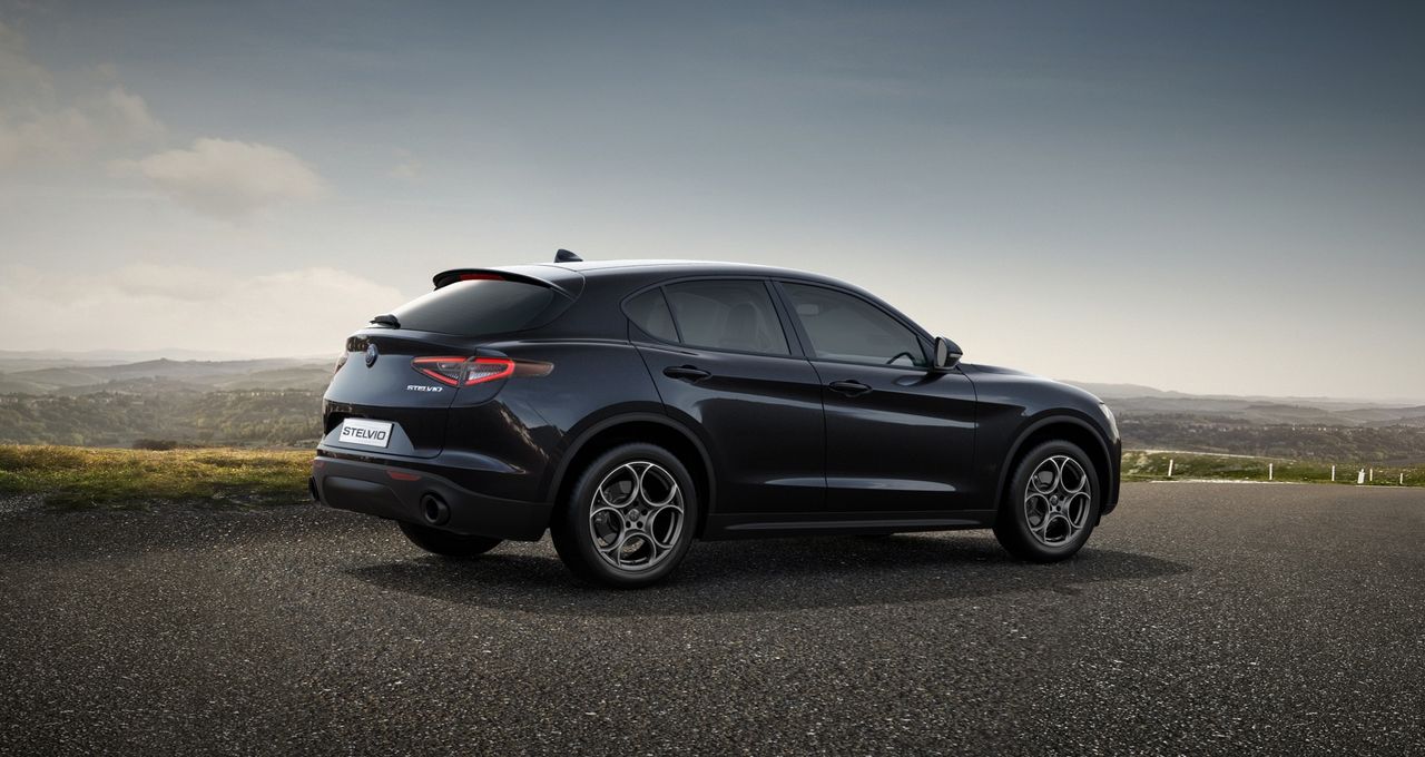 alfa romeo stelvio 2025 / foto grande (3)