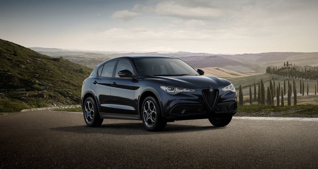 Foto alfa romeo stelvio 2025 /