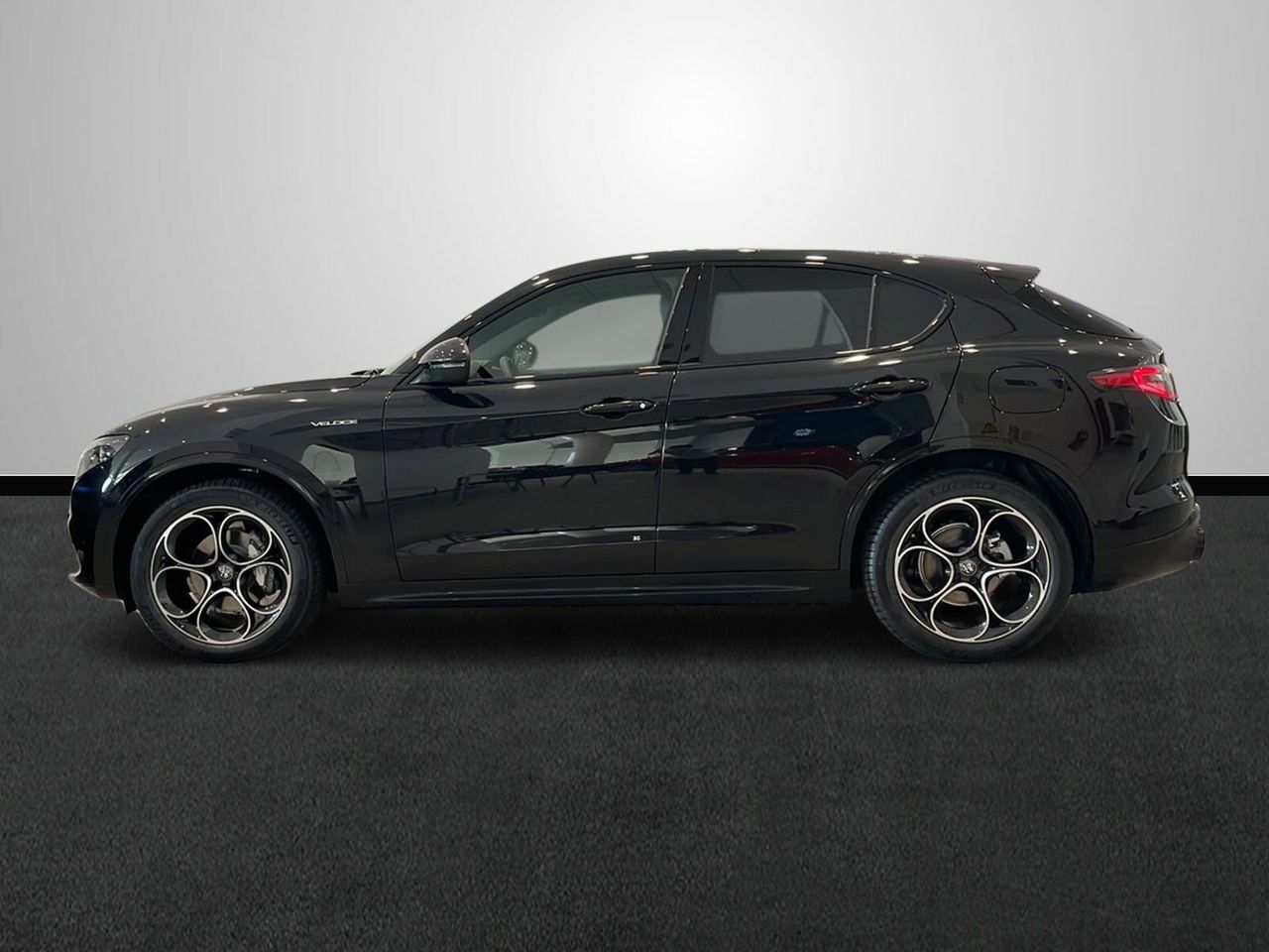 alfa romeo stelvio 2025 / foto grande (2)
