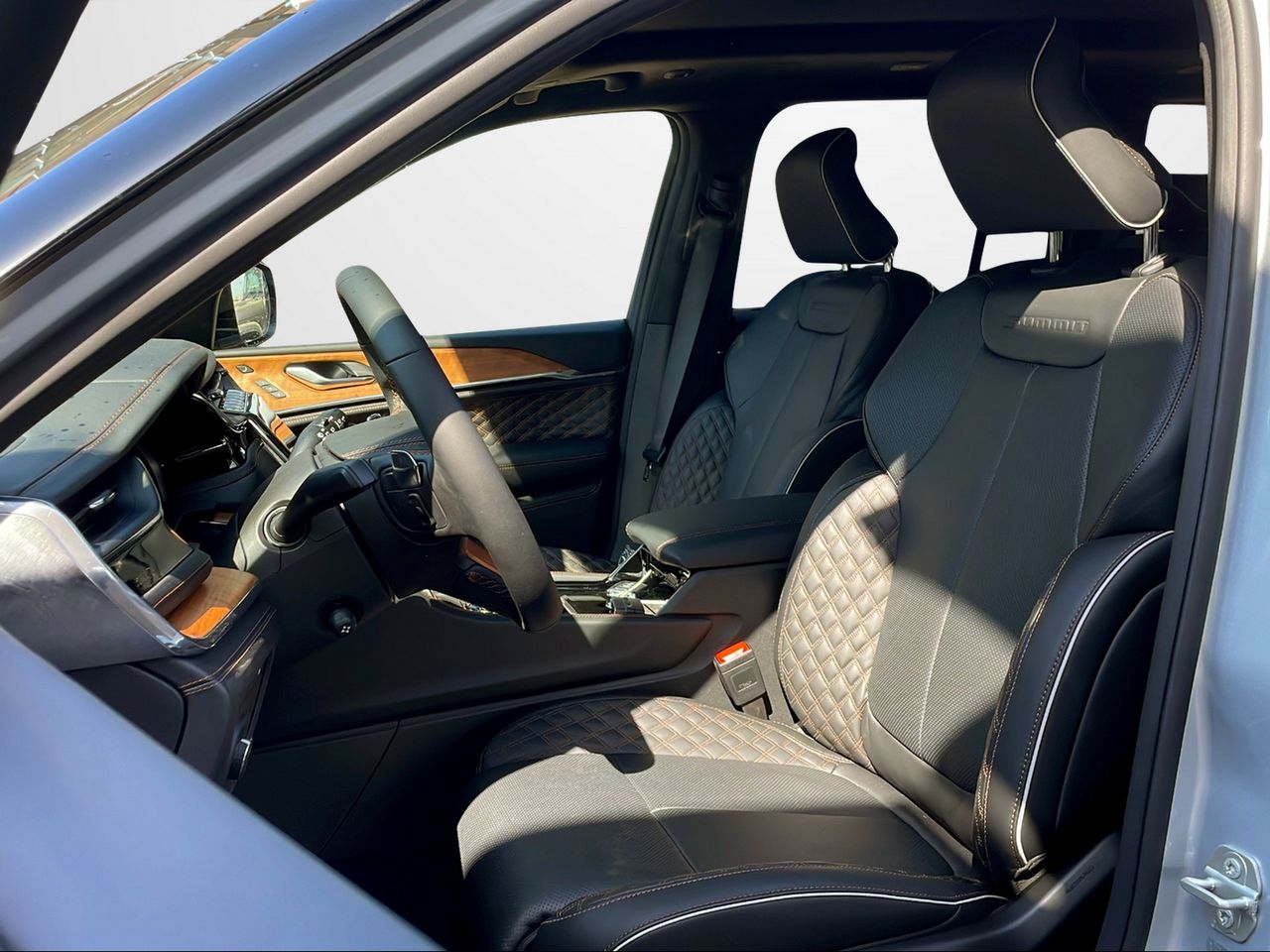 jeep grand cherokee 2025 / foto grande (3)