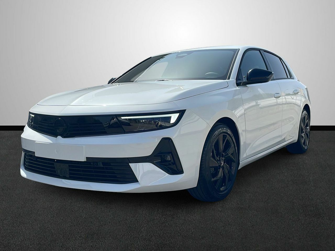 Ruedas para exportar a africa  de segunda mano - opel astra 2025 /