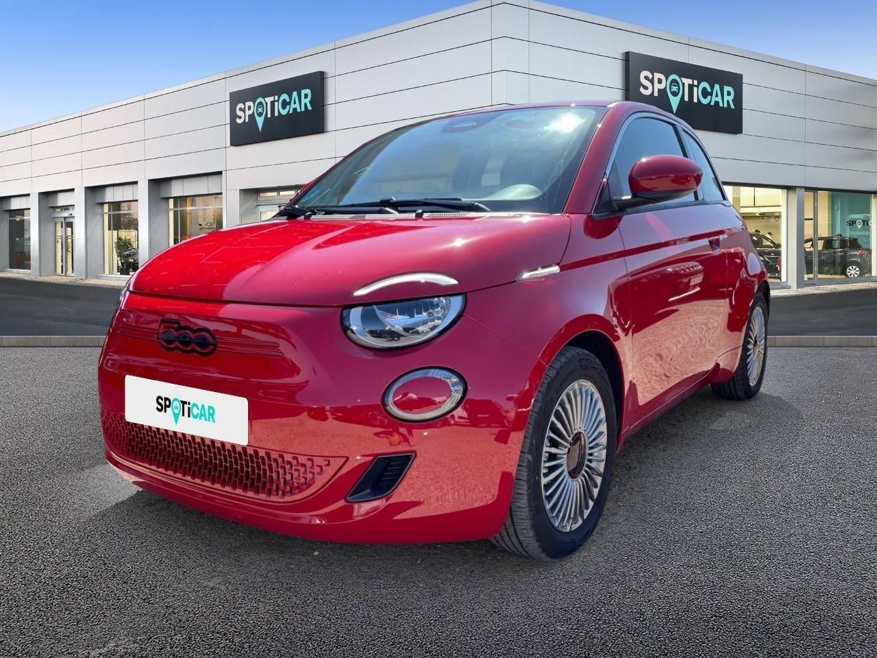 Mazda 2 2020 rojo  de segunda mano - fiat 500 2023 /
