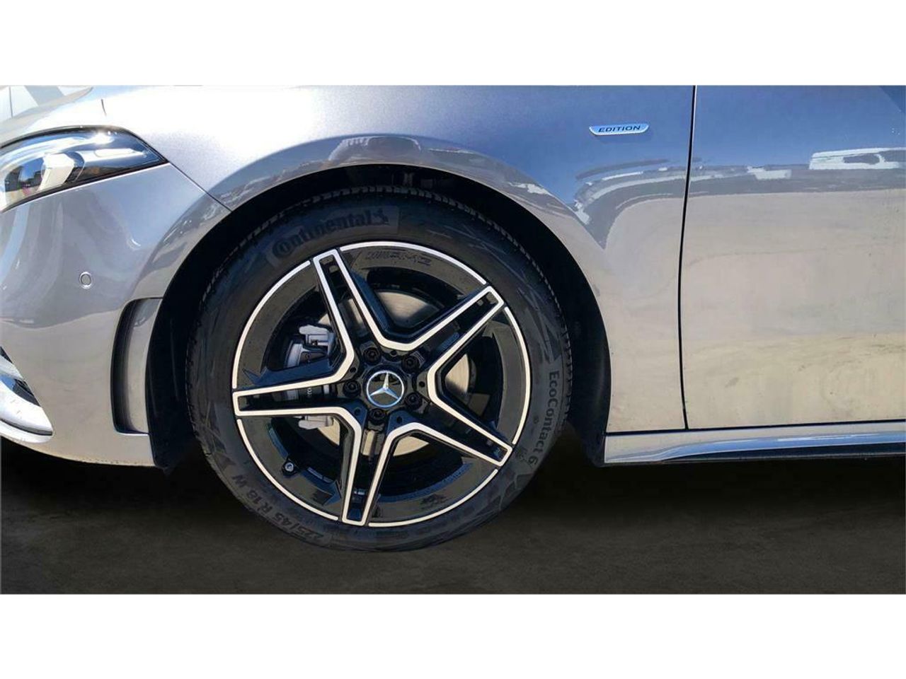 mercedes clase a 2022 / foto grande (3)