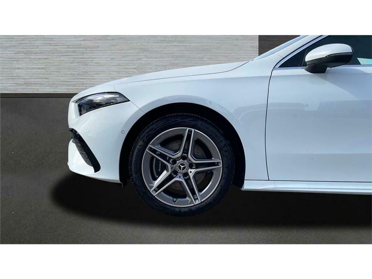 mercedes clase a 2024 / foto grande (2)