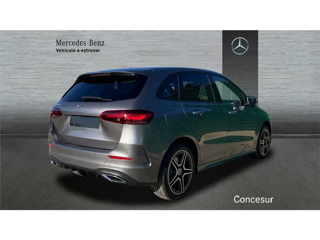 mercedes clase b 2024 / foto grande (2)