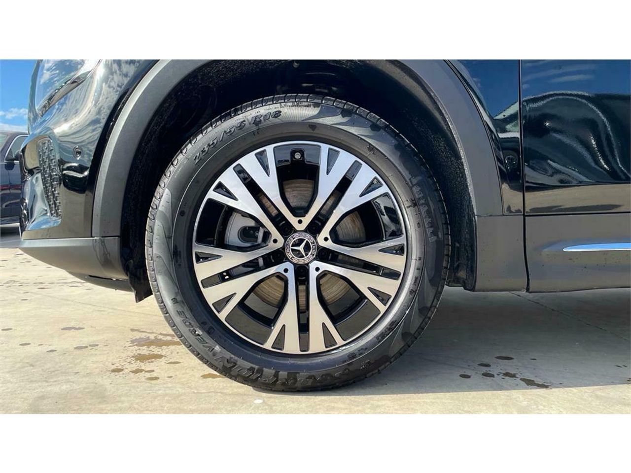 mercedes glb 2025 / foto grande (3)