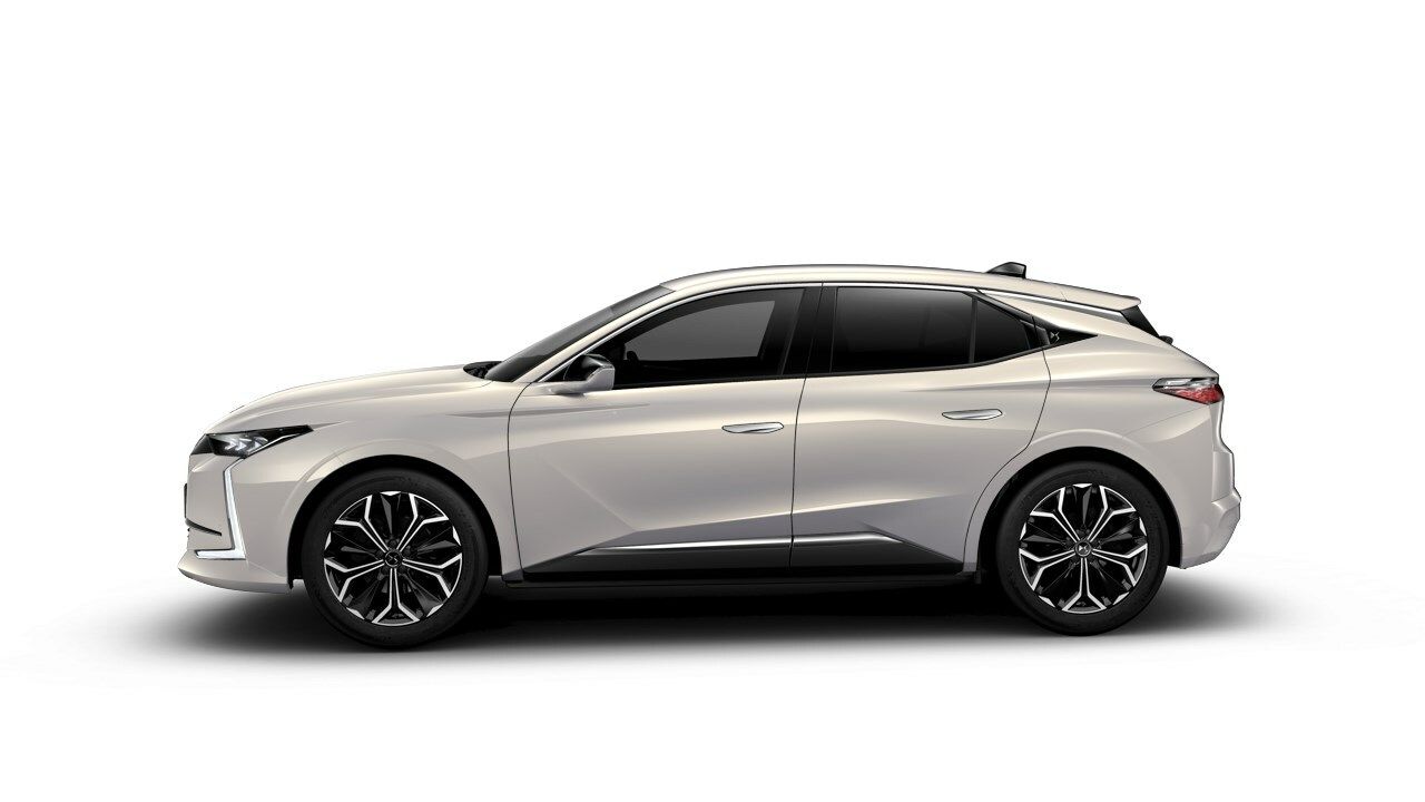 ds automobiles ds 4 2025 / foto grande (3)