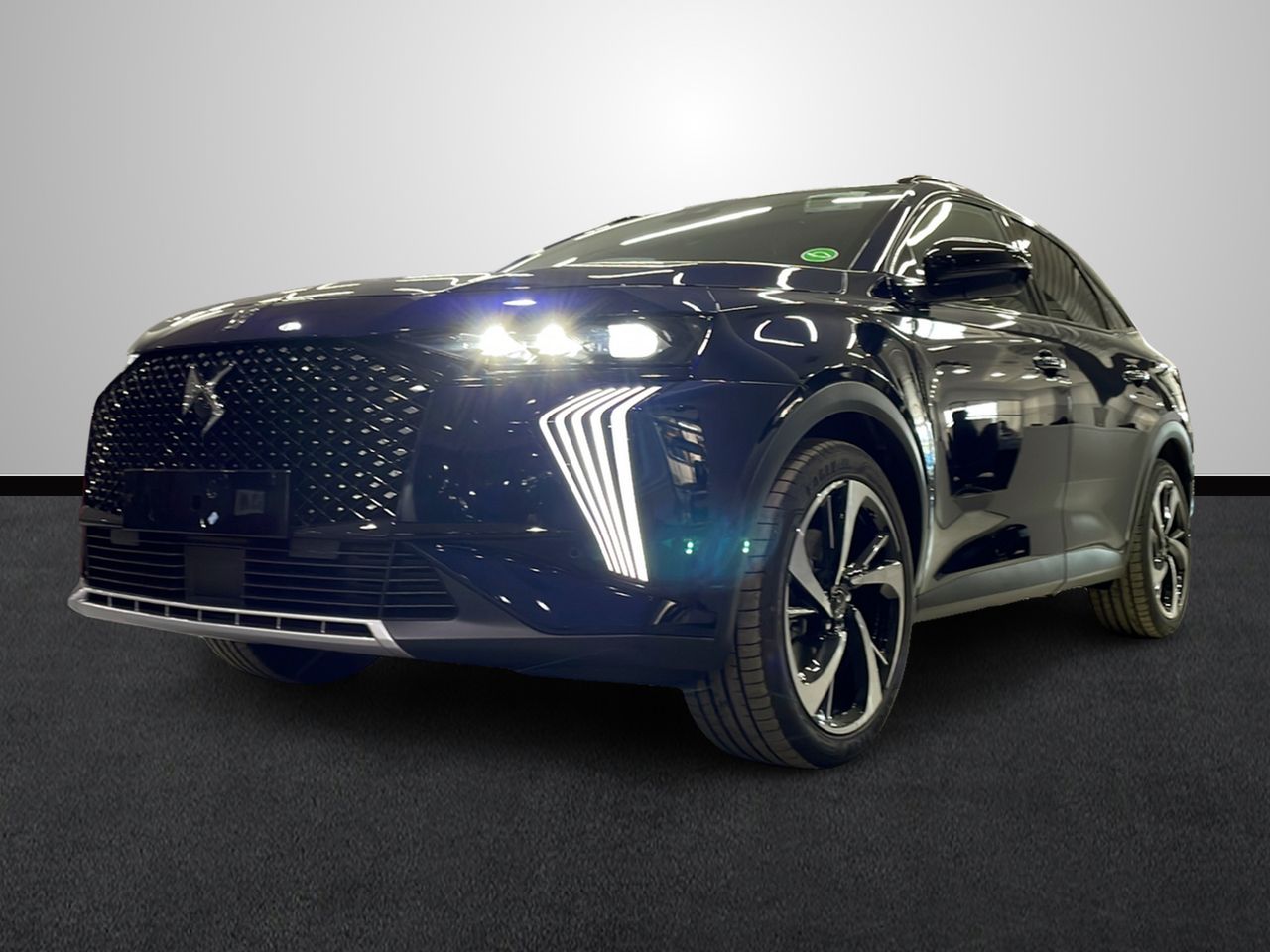 ds automobiles ds 7 2025 / foto grande (2)