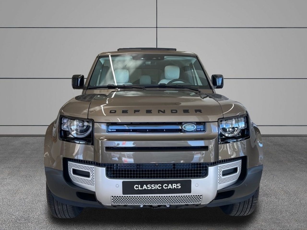 land-rover defender 2024 /