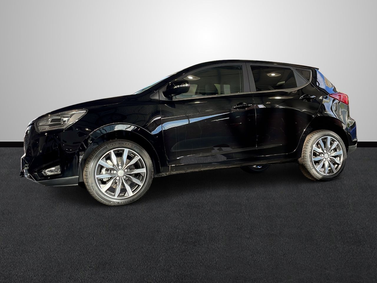evo 3 2025 / foto grande (2)