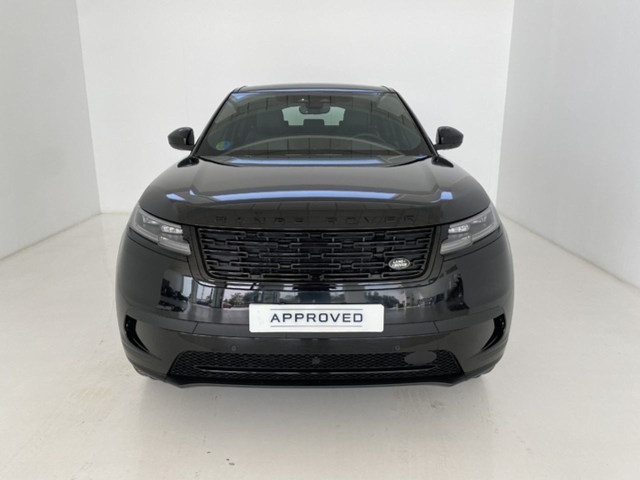 land-rover range rover velar 2024 /