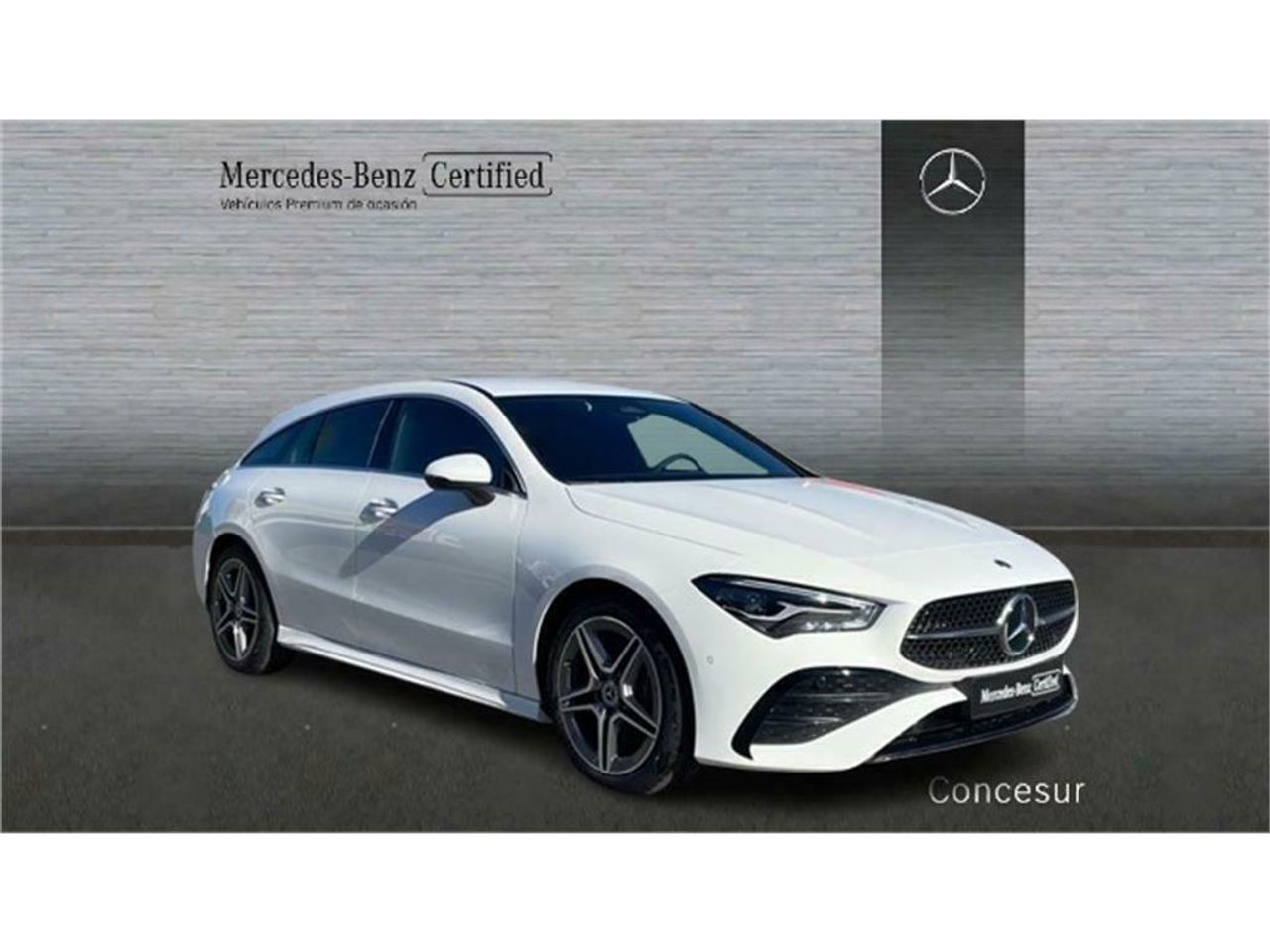mercedes cla 2024 / foto grande (3)