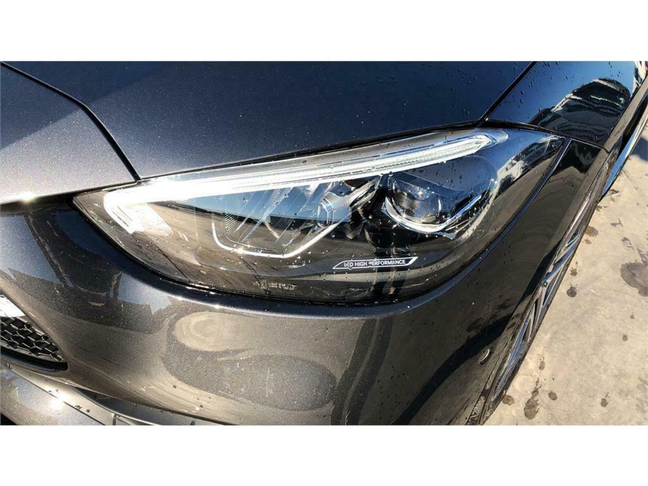 mercedes clase c 2024 / foto grande (3)