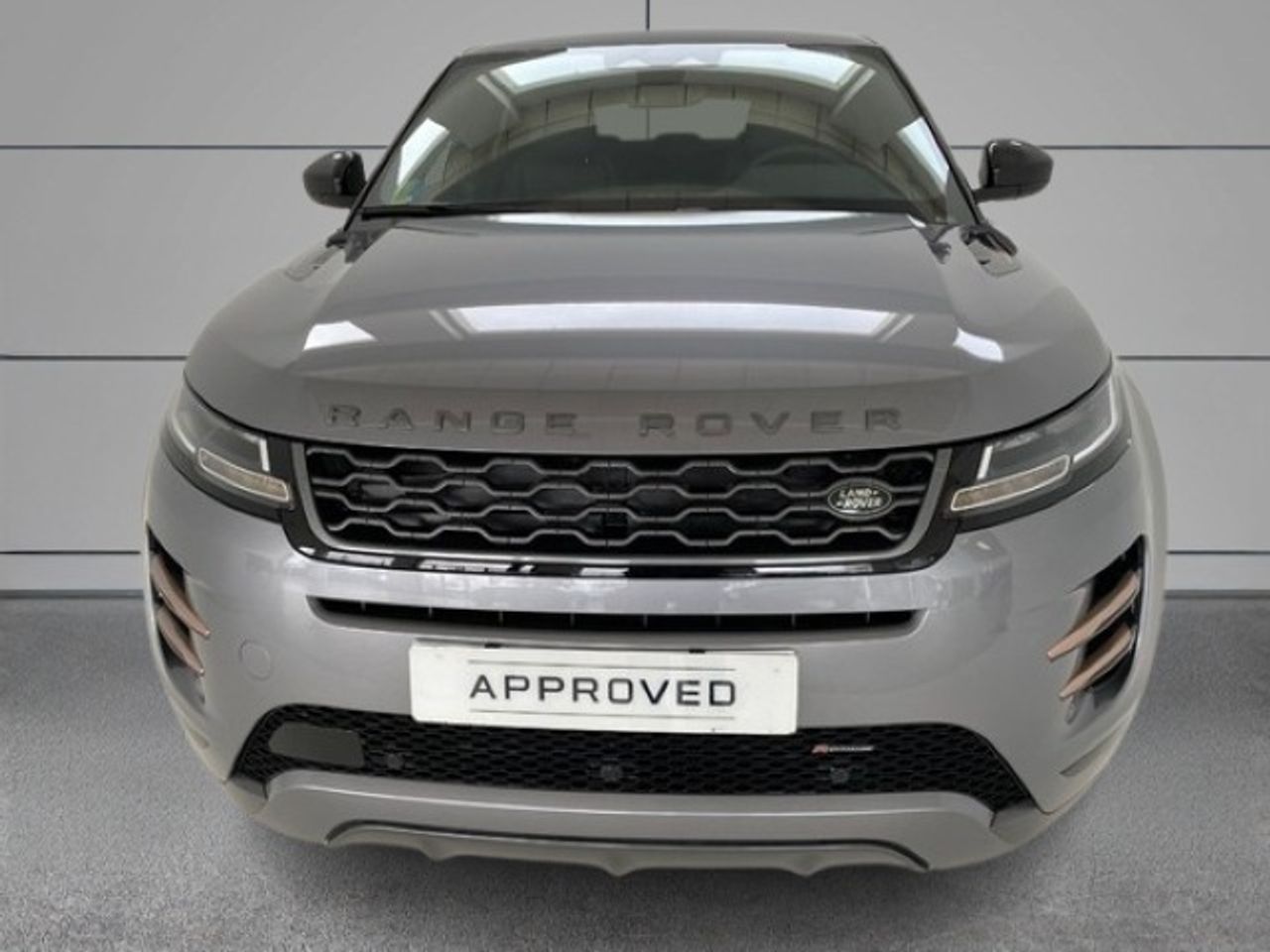 land-rover range rover evoque 2024 /