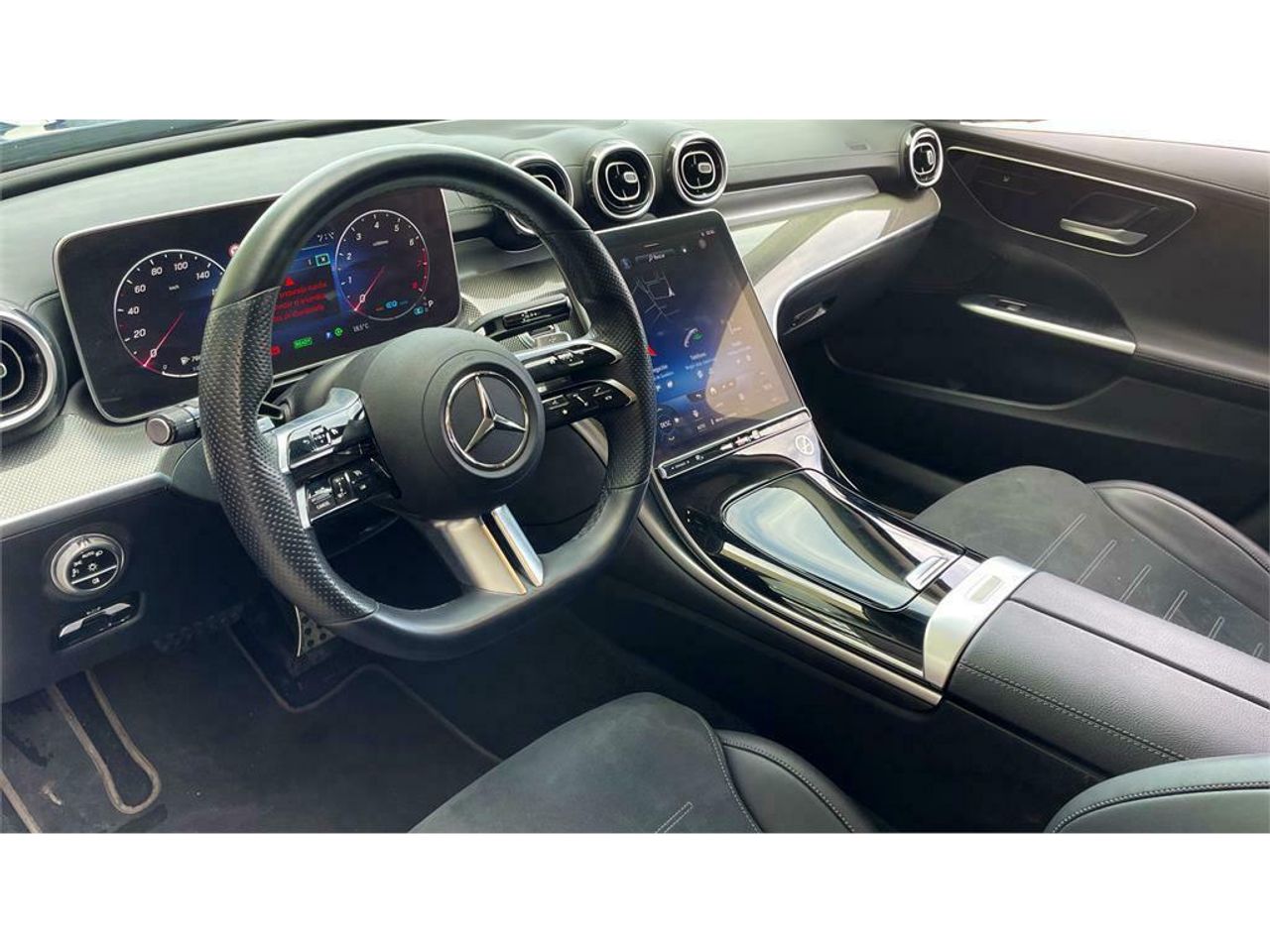 mercedes clase c 2024 / foto grande (3)