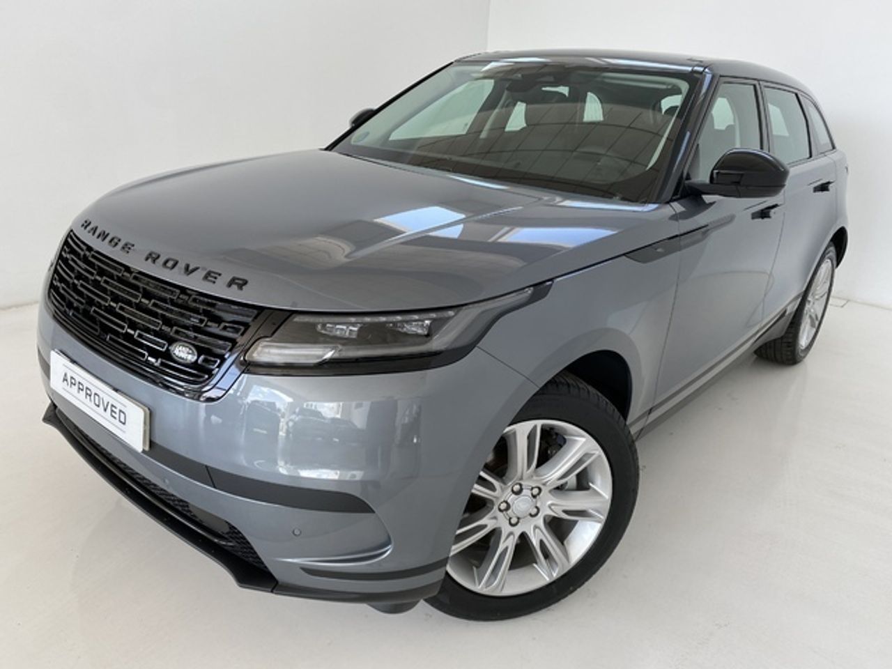 land-rover range rover velar 2024 /