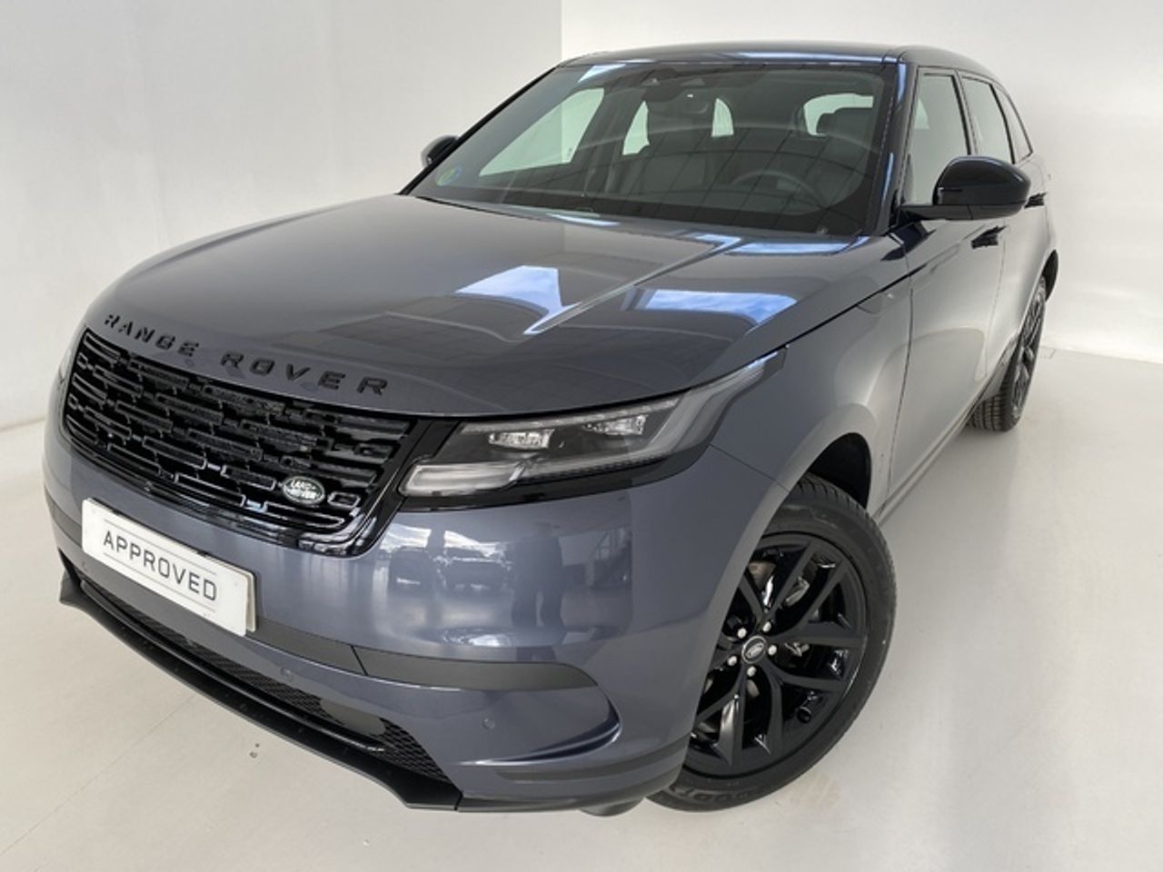land-rover range rover velar 2024 /