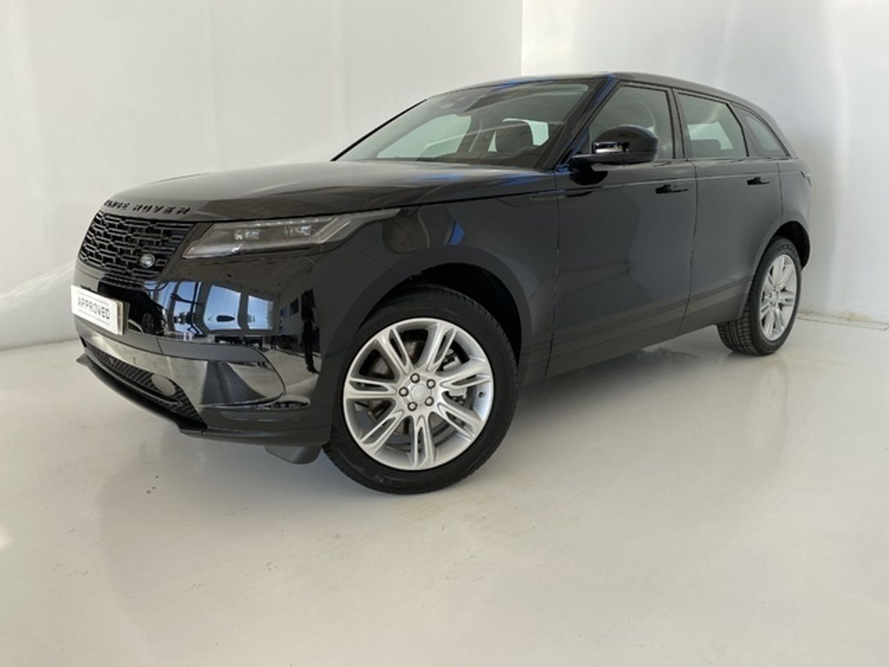 land-rover range rover velar 2024 /