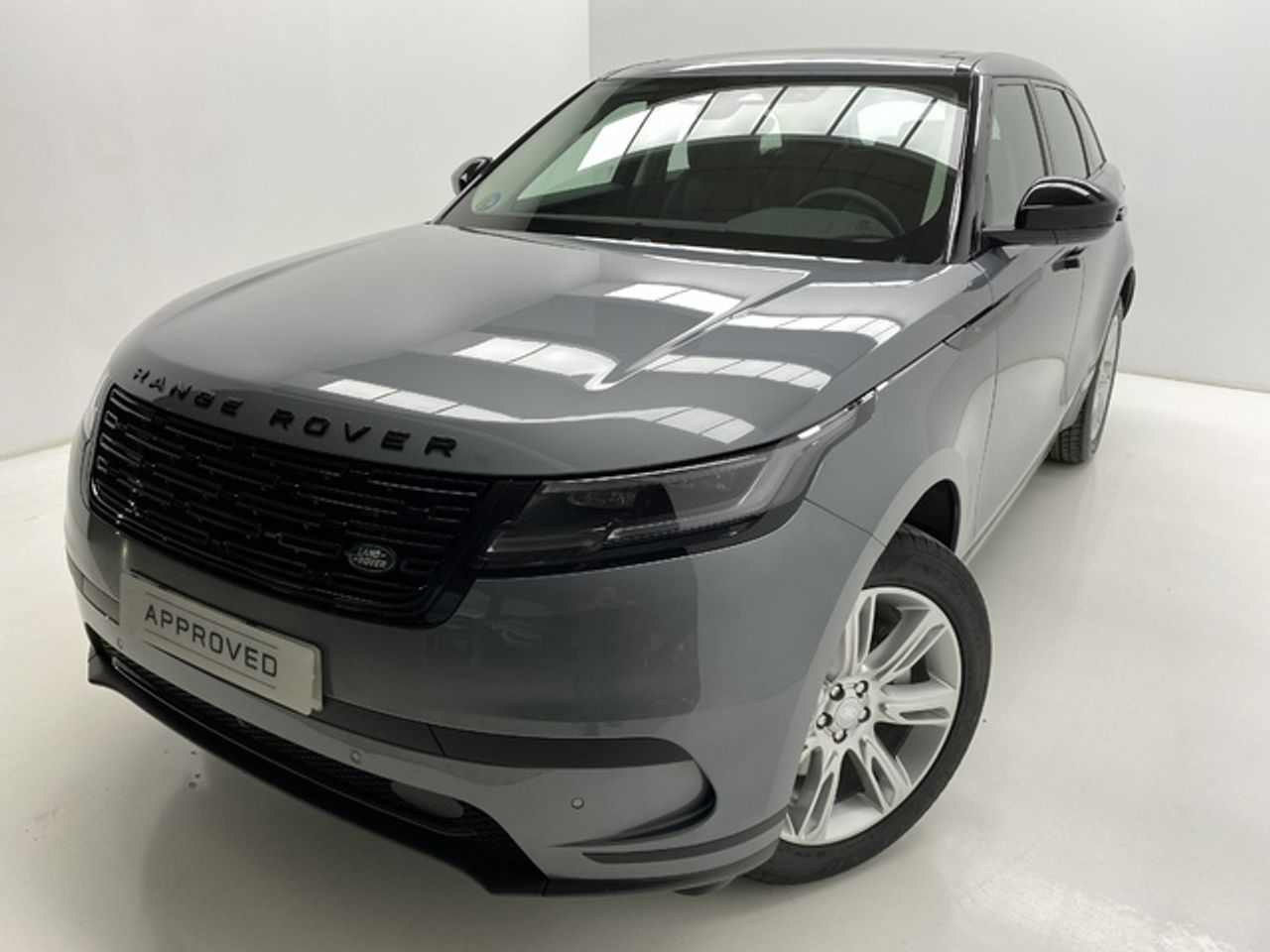 land-rover range rover velar 2024 /