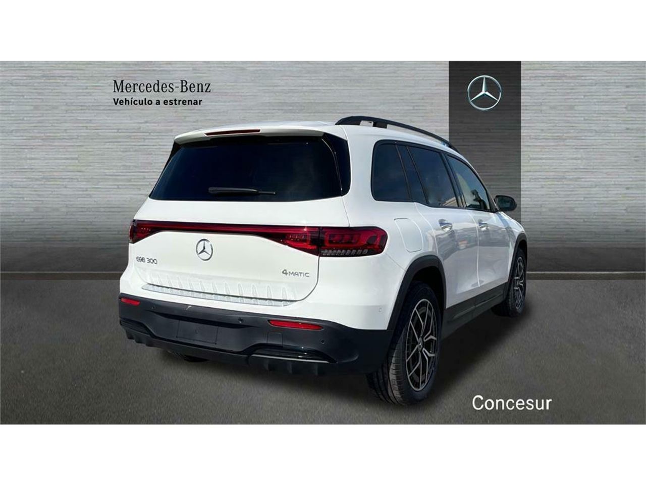mercedes eqb 2024 / foto grande (2)