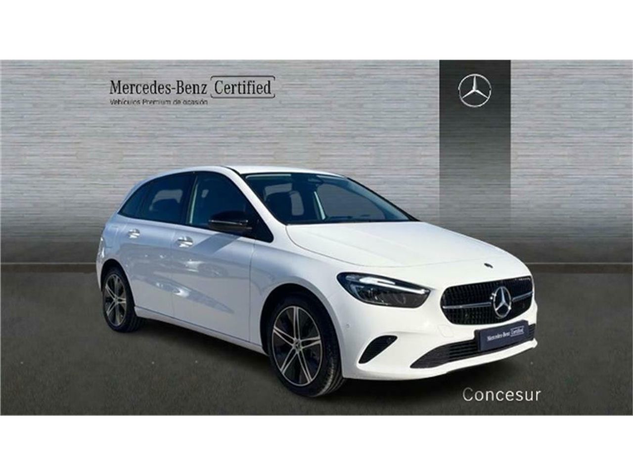 mercedes clase b 2024 / foto grande (3)