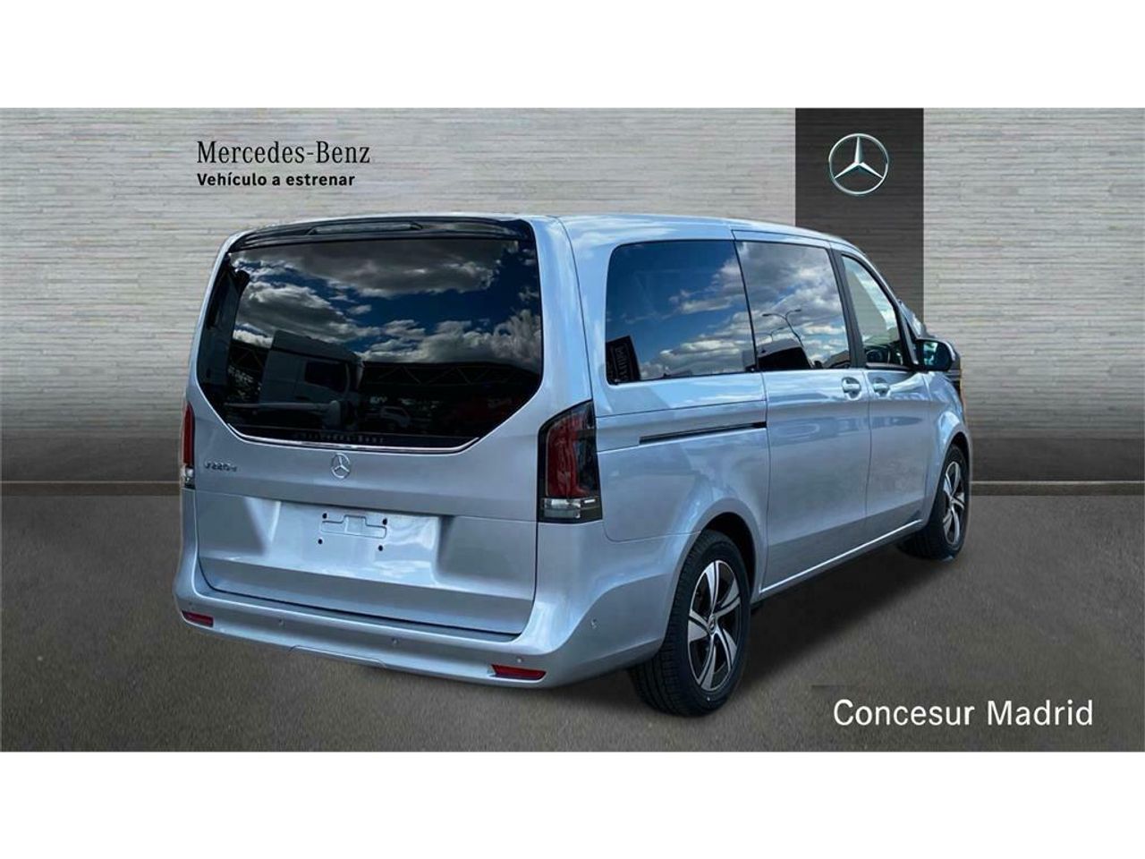 mercedes clase v 2025 / foto grande (2)