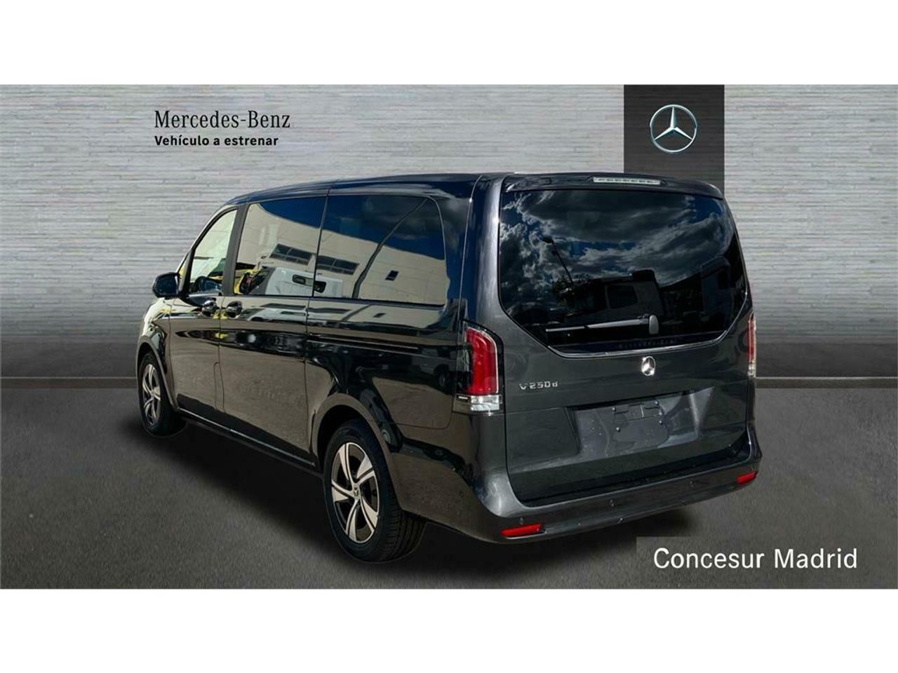mercedes clase v 2025 / foto grande (3)