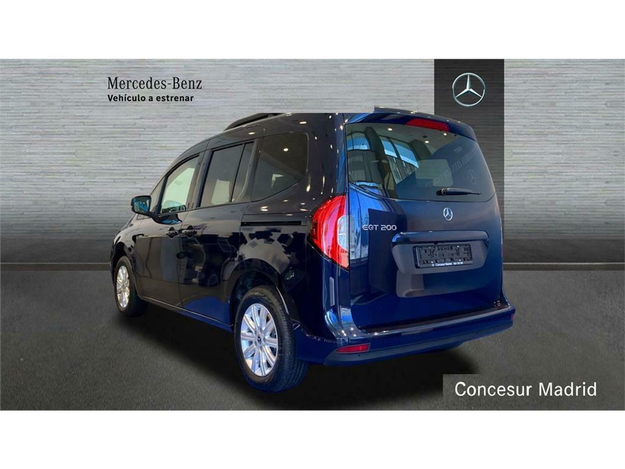 mercedes eqt 2025 / foto grande (3)