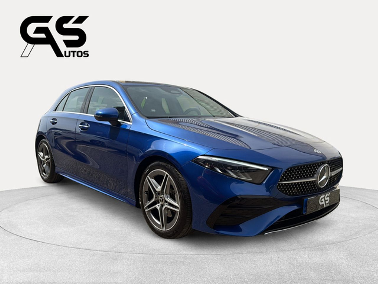 mercedes clase a 2024 / foto grande (3)