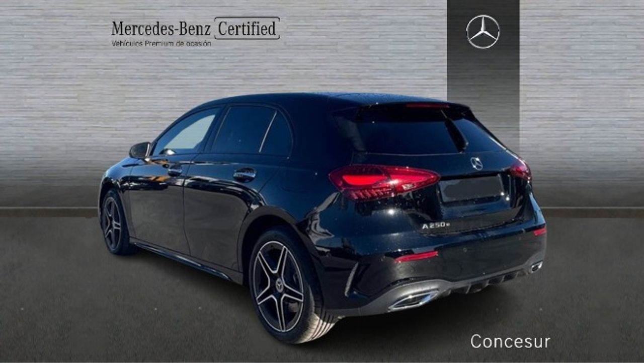 mercedes clase a 2024 / foto grande (2)