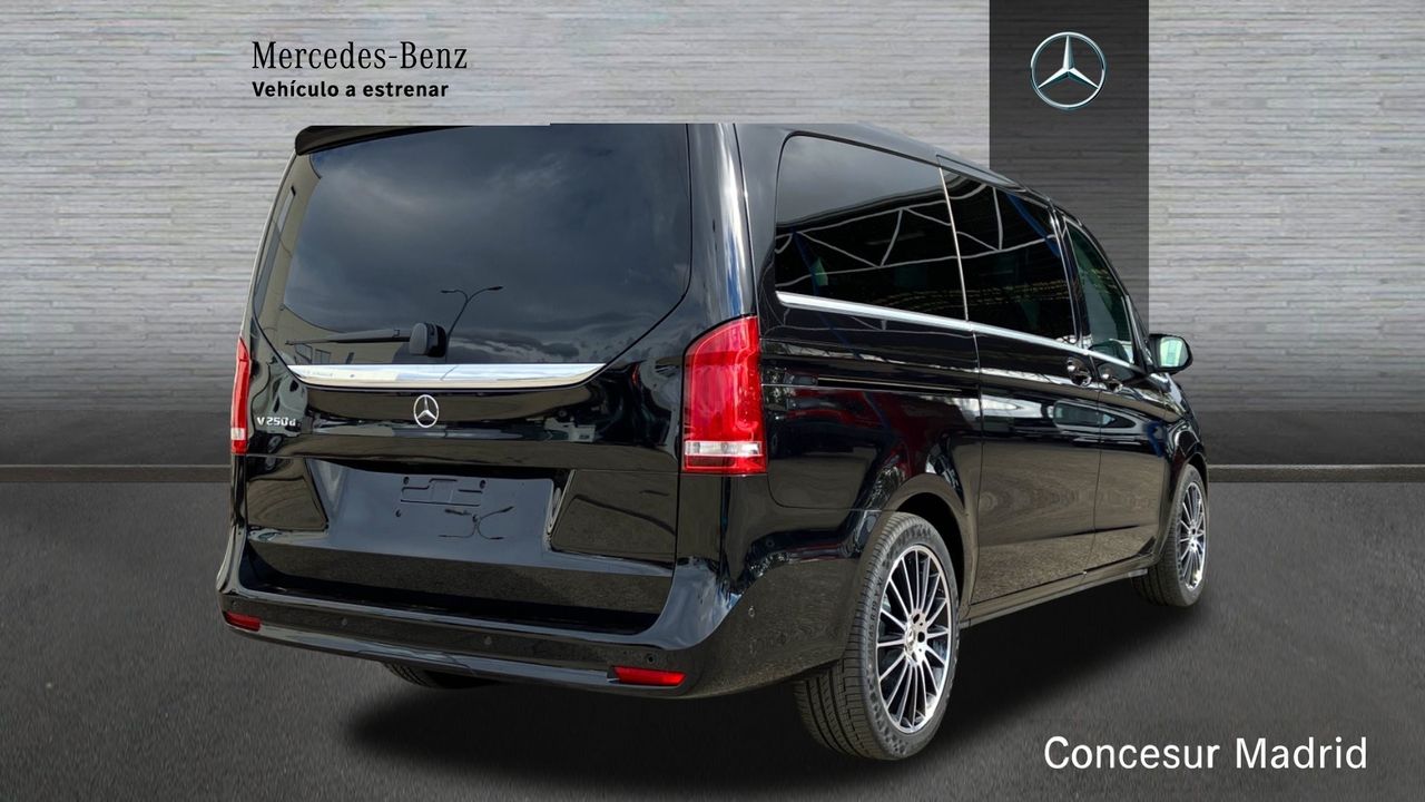 mercedes clase v 2024 / foto grande (2)
