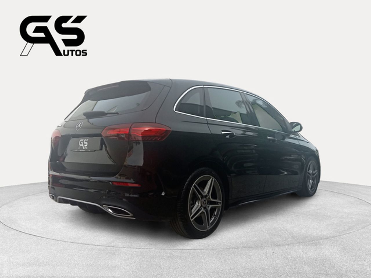 mercedes clase b 2024 / foto grande (3)