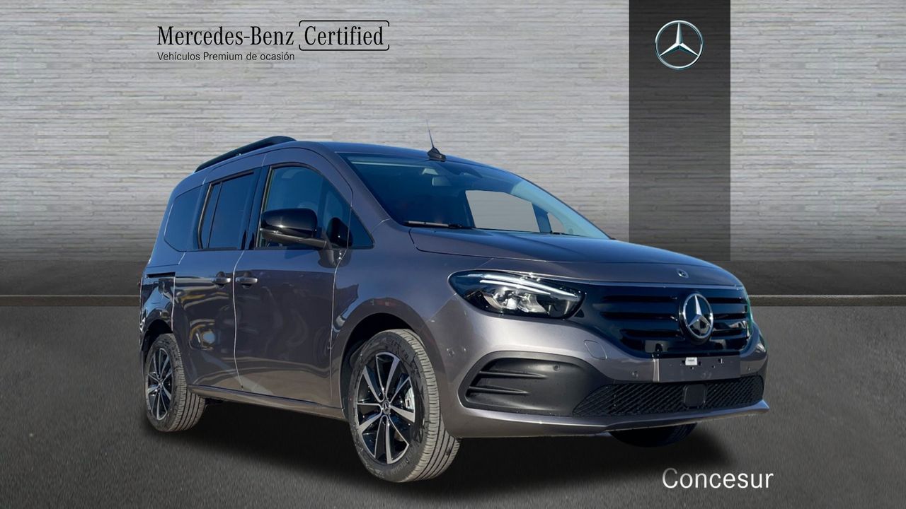 mercedes eqt 2024 / foto grande (3)