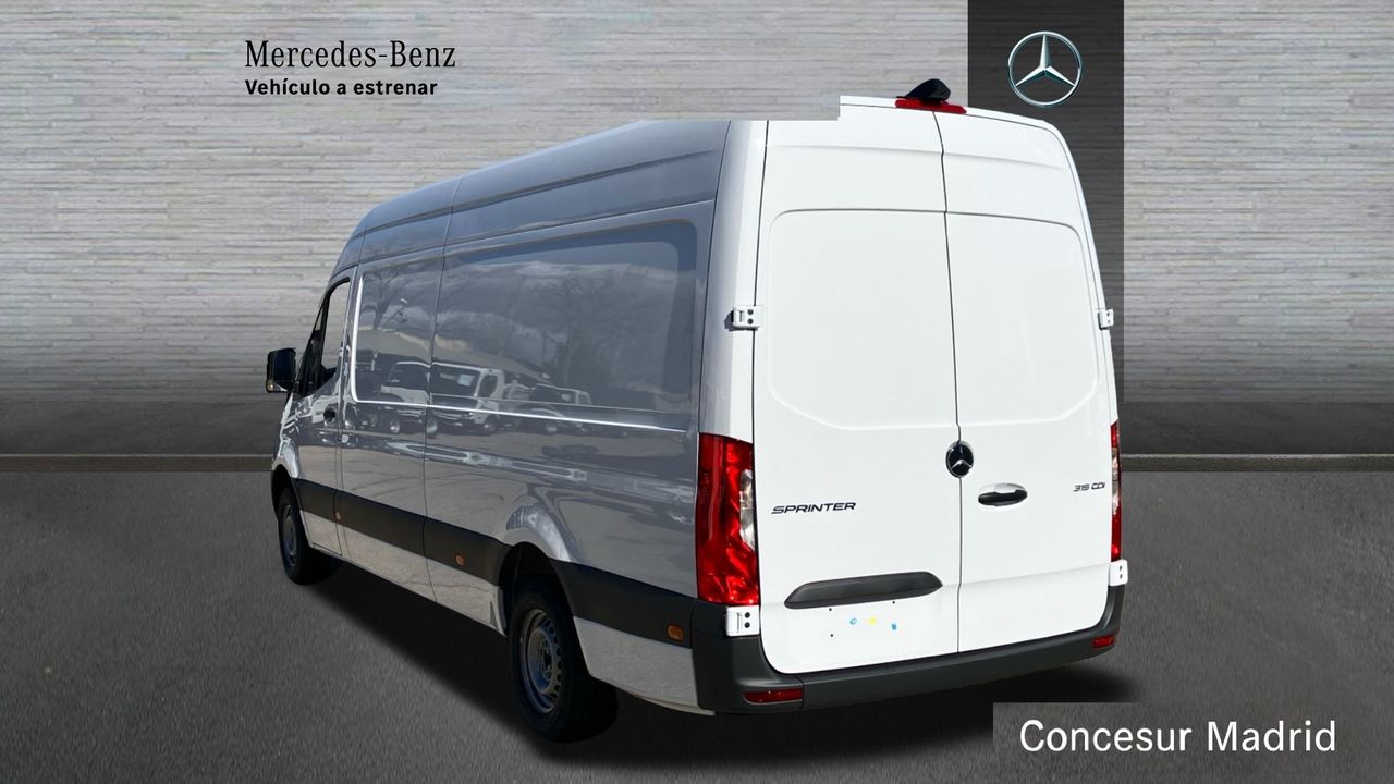 mercedes sprinter 2025 / foto grande (3)