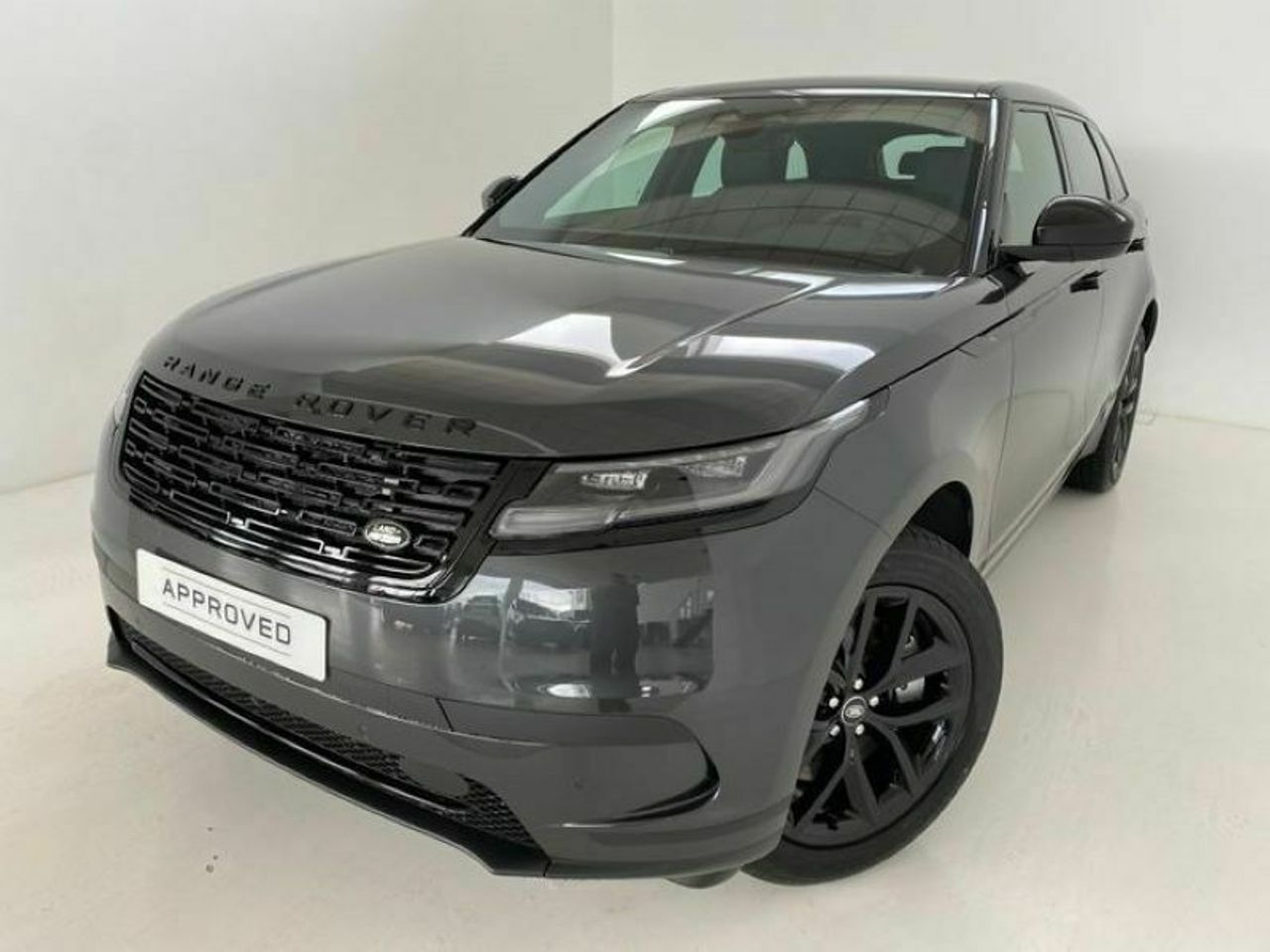 Foto land-rover range rover velar 2024 /