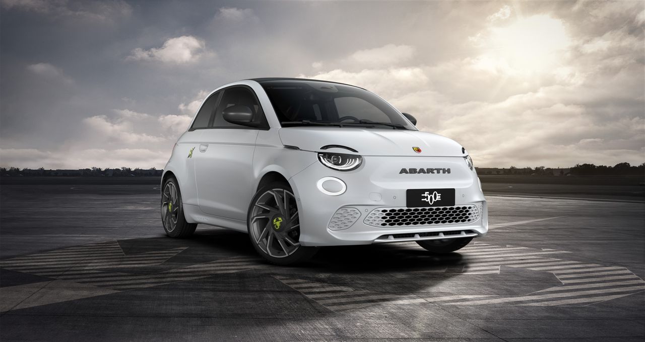 Foto abarth 500 2025 /