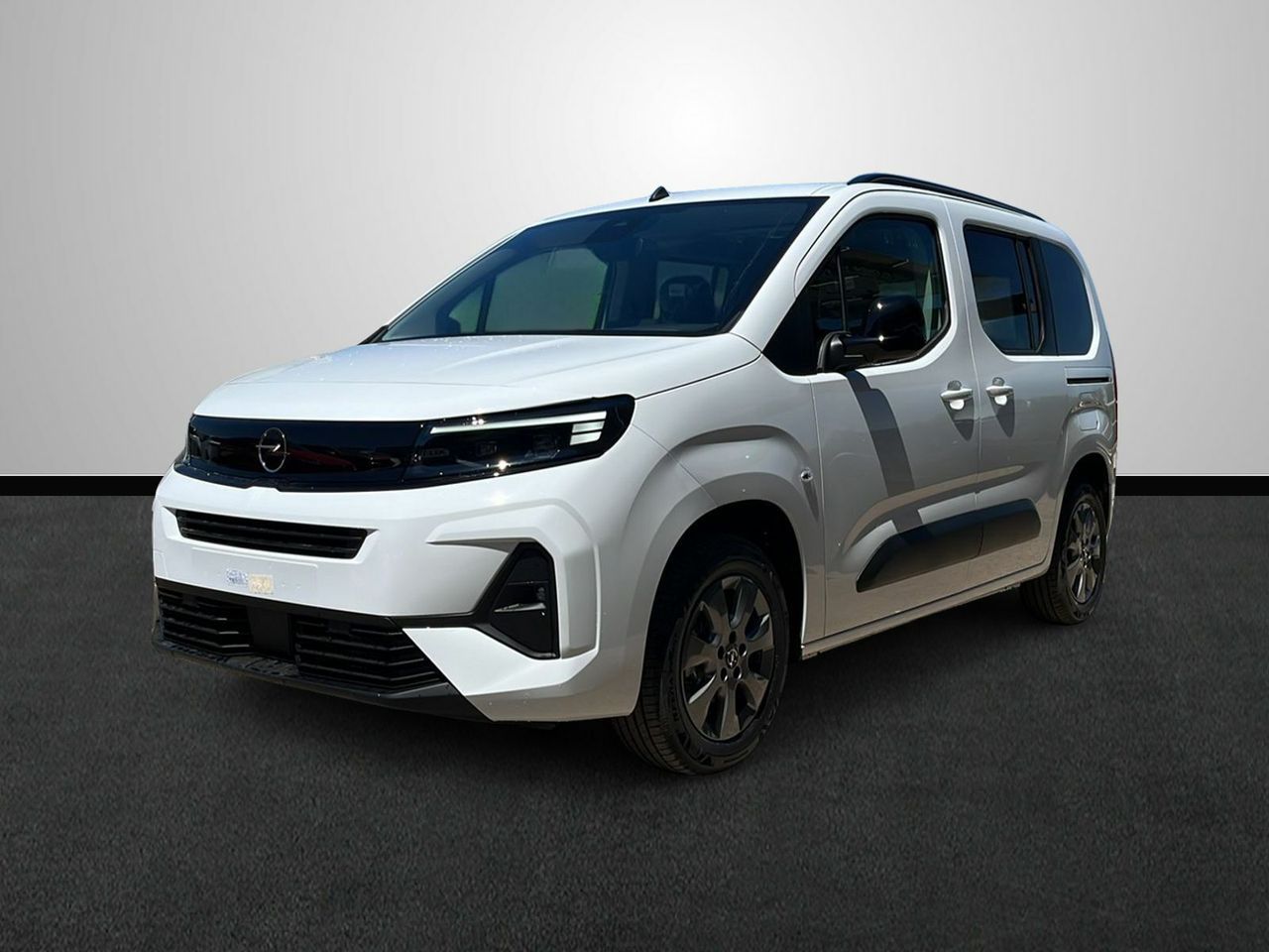 opel combo 2025 /