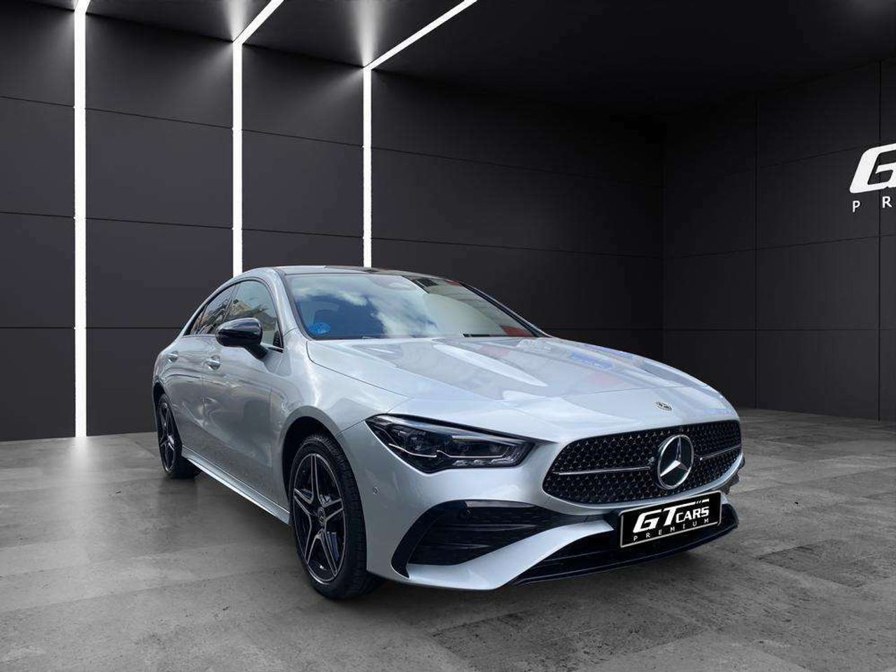 mercedes cla 2024 / foto grande (3)