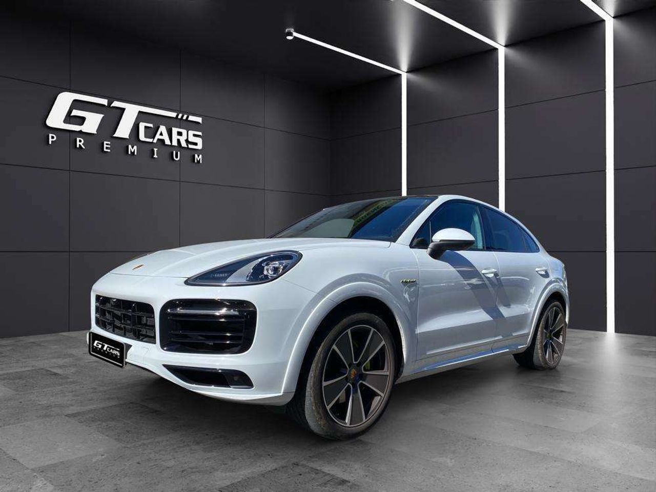 Tractor sin documentacion  de segunda mano - porsche cayenne 2023 /