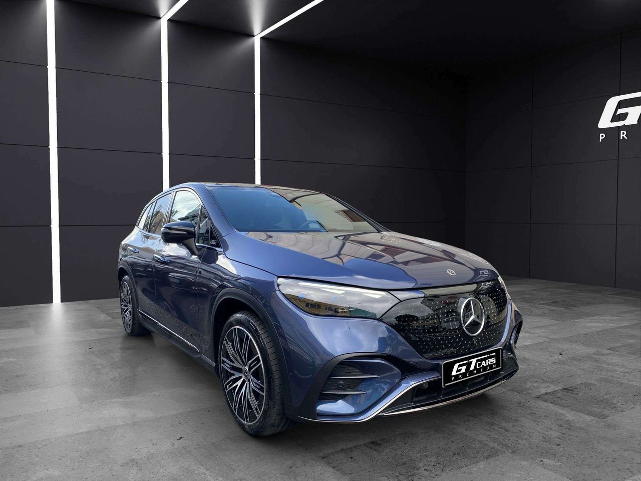 mercedes eqe 2024 / foto grande (3)