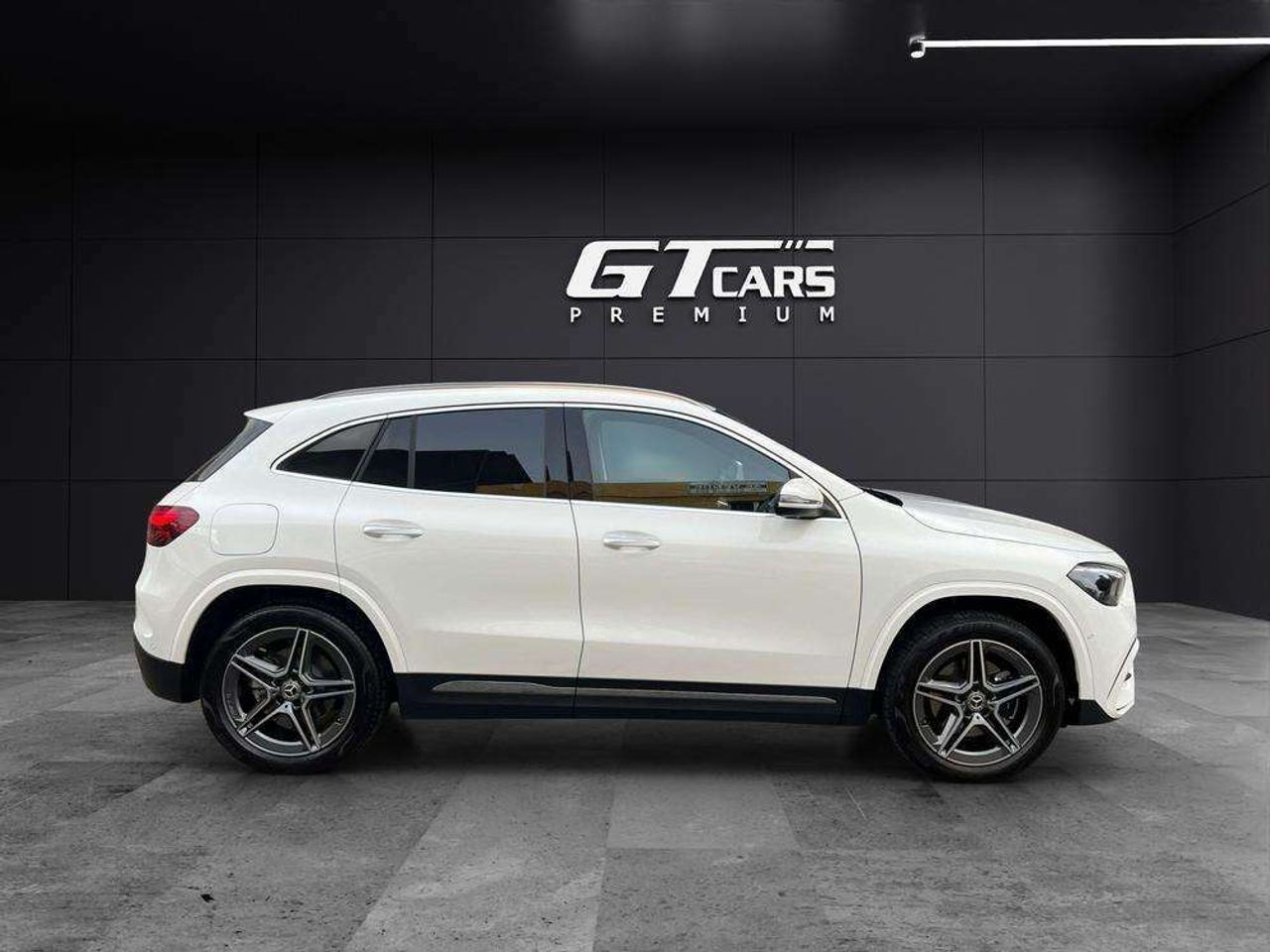 mercedes gla 2024 / foto grande (3)